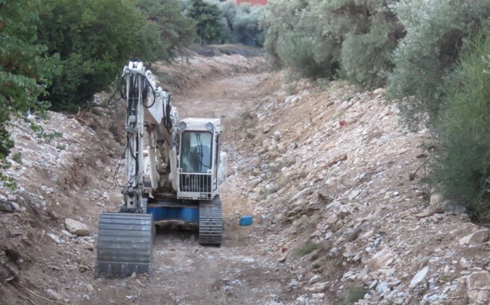 "Γολγοθάς" χωρίς τέλος για τους εργολάβους του Daniel